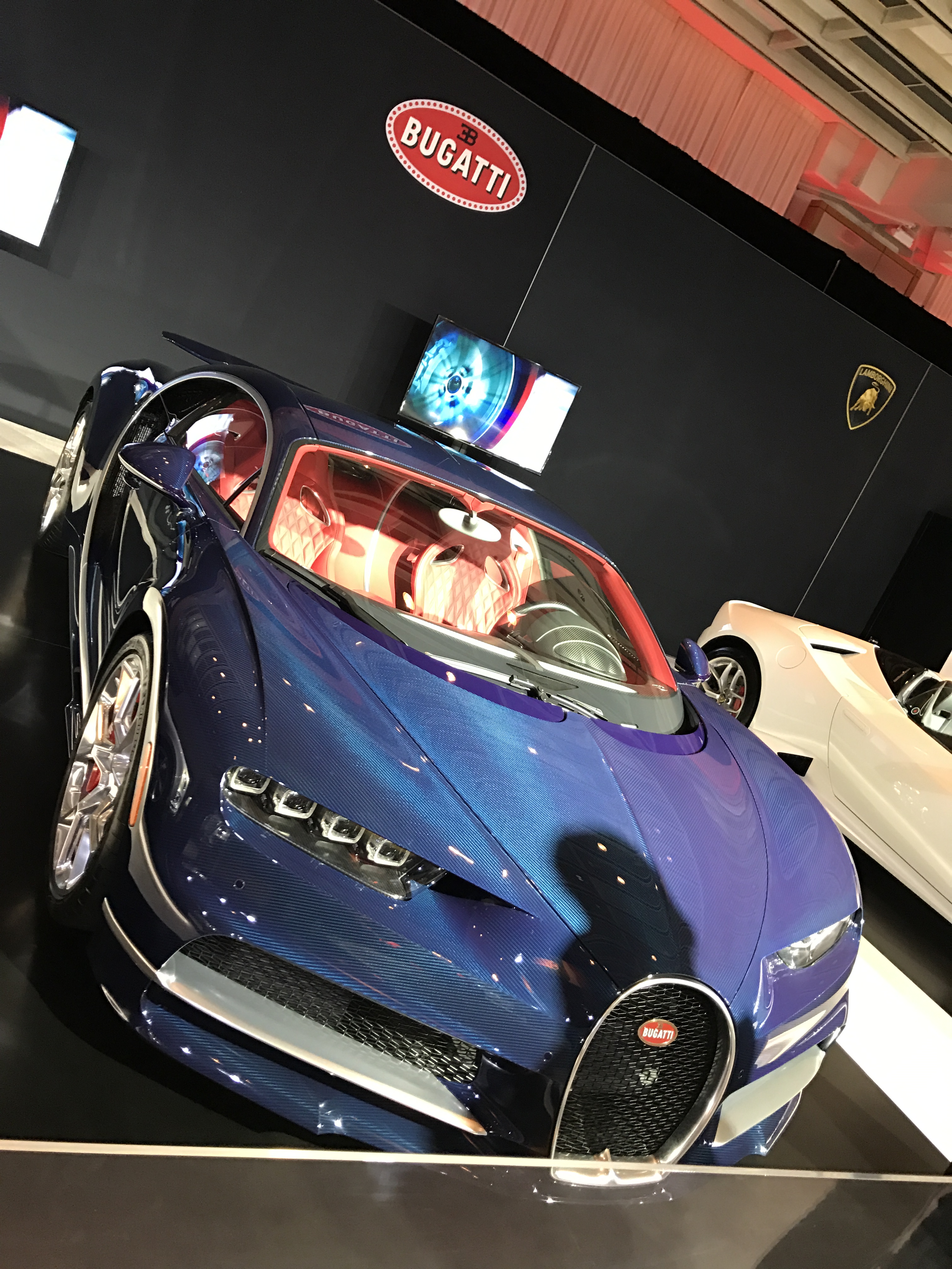 Bugatti - Canadian International Autoshow #CIAS2017