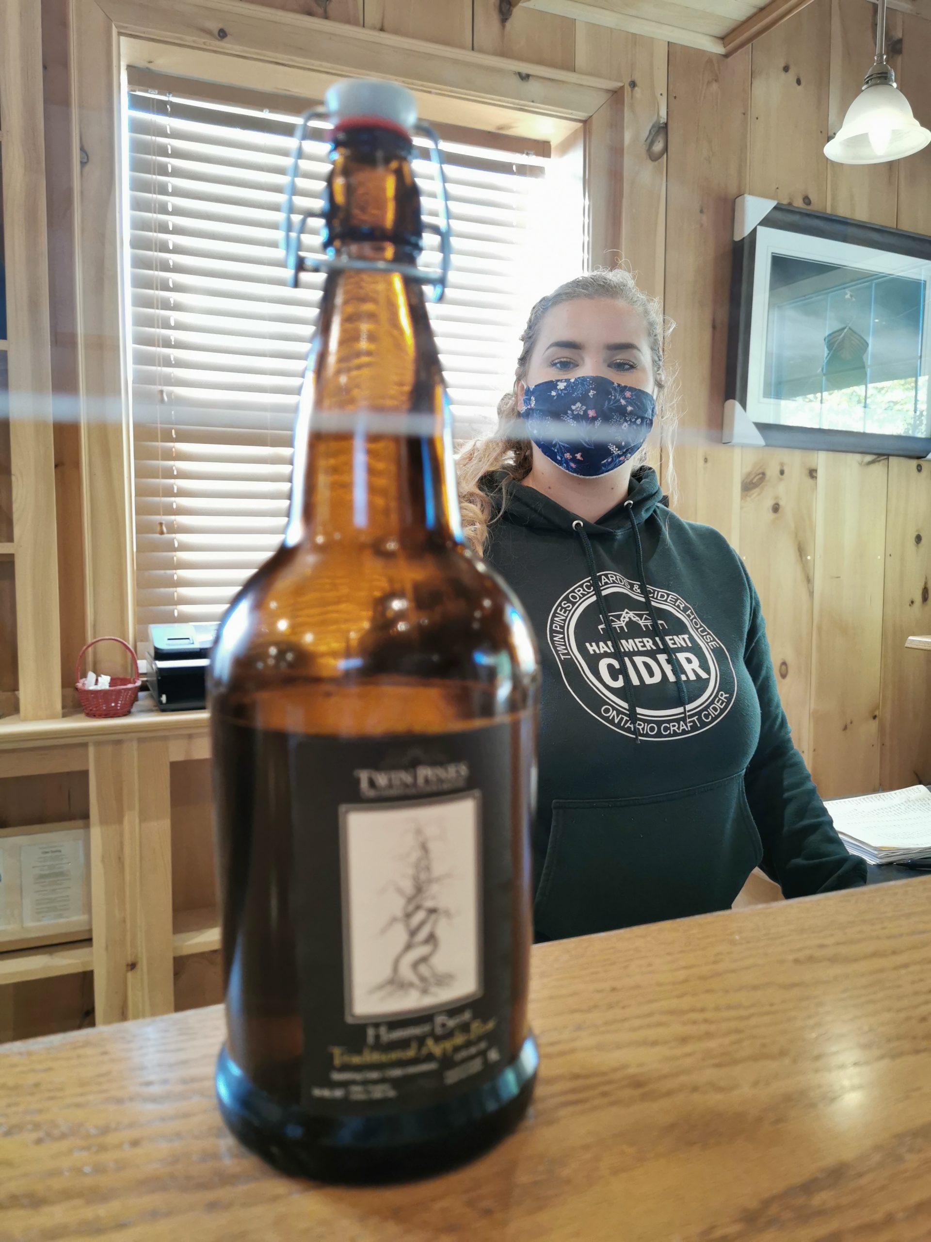 Twin Pines Orchards Apple Cider Thedford, Ontario, Canada [ONTARIO