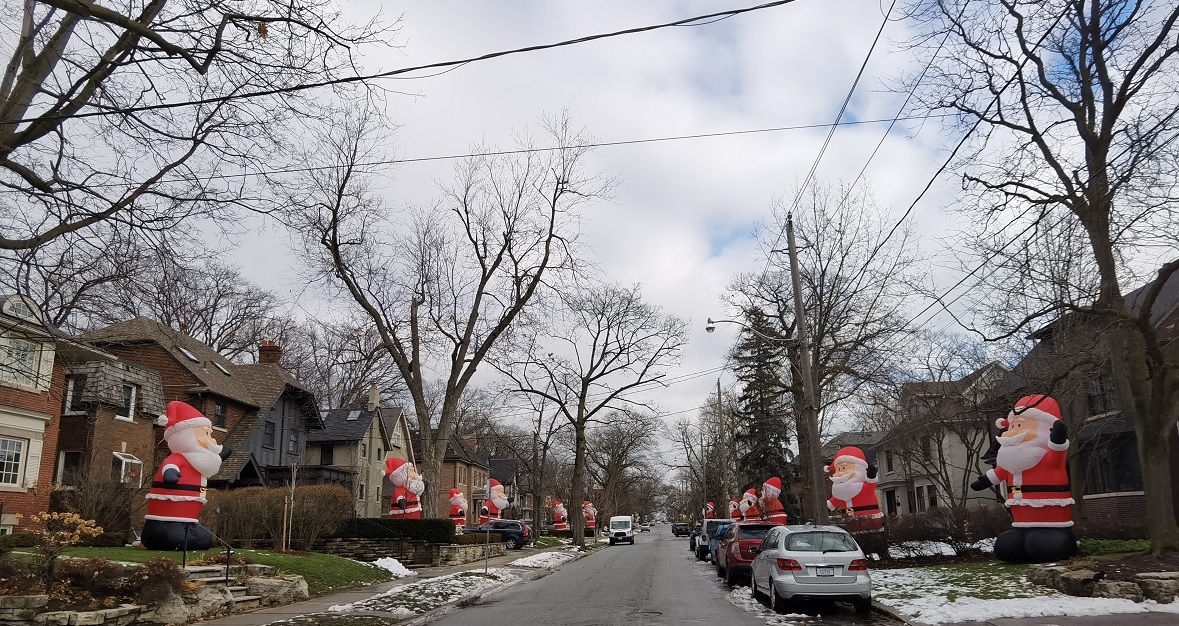 (By Day) "Kringlewood" Inflated Giant Santa Claus Inglewood Drive