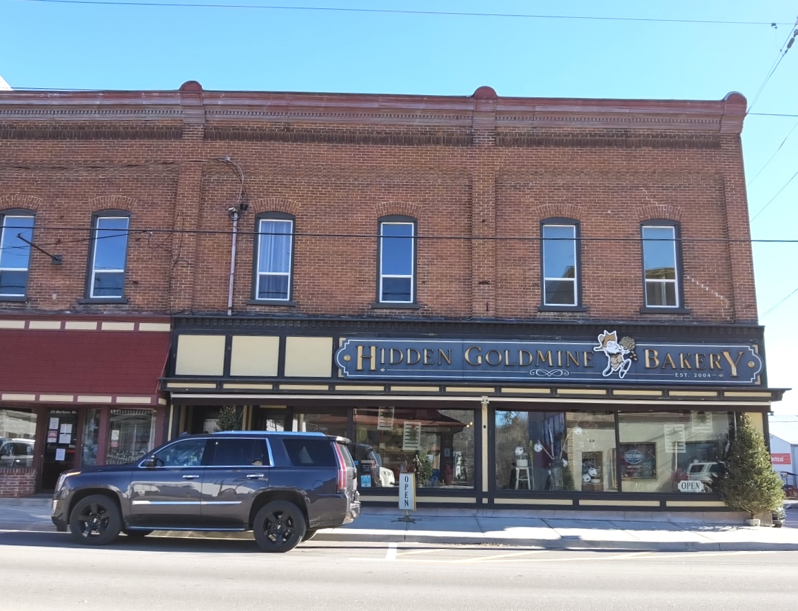 Hidden Goldmine Bakery Madoc, Ontario, Canada [ONTARIO TRAVEL SERIES