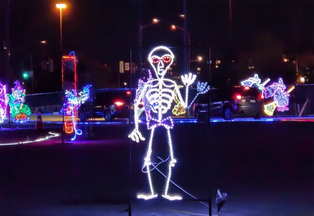 Halloween DriveThru Spooktacular Light Show Richmond Hill GO
