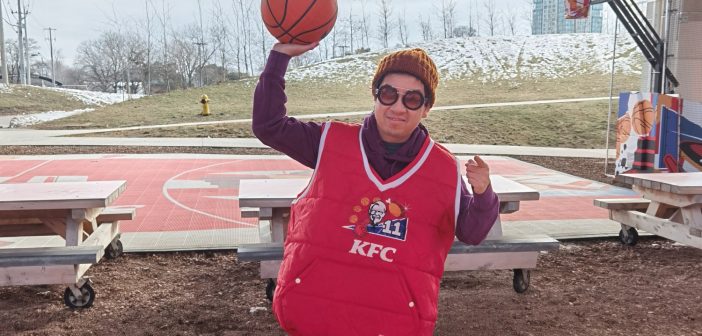 KFC #BucketsAreLife Vest – KFCourt PopUp Outdoor Basketball Court