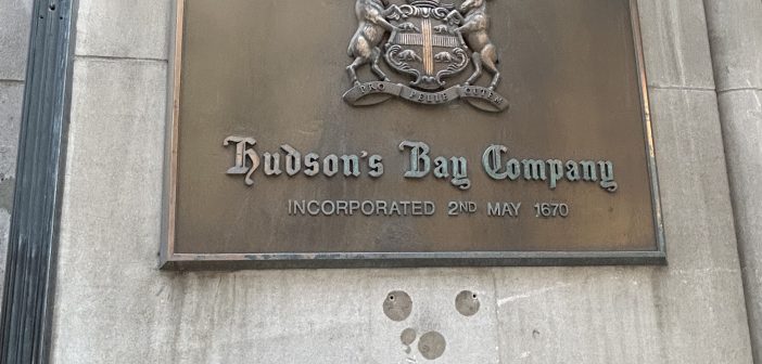 Hudson’s Bay is Closing Down (Oldest Canadian Company) – The End of Era