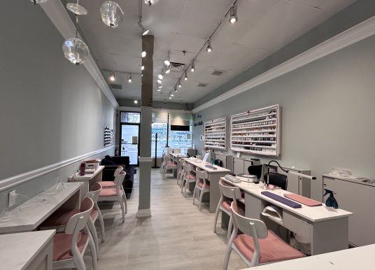 We Brought Our Mom With Dementia to Sunny Spa & Nails and She Got Good Care! – Markham, Canada